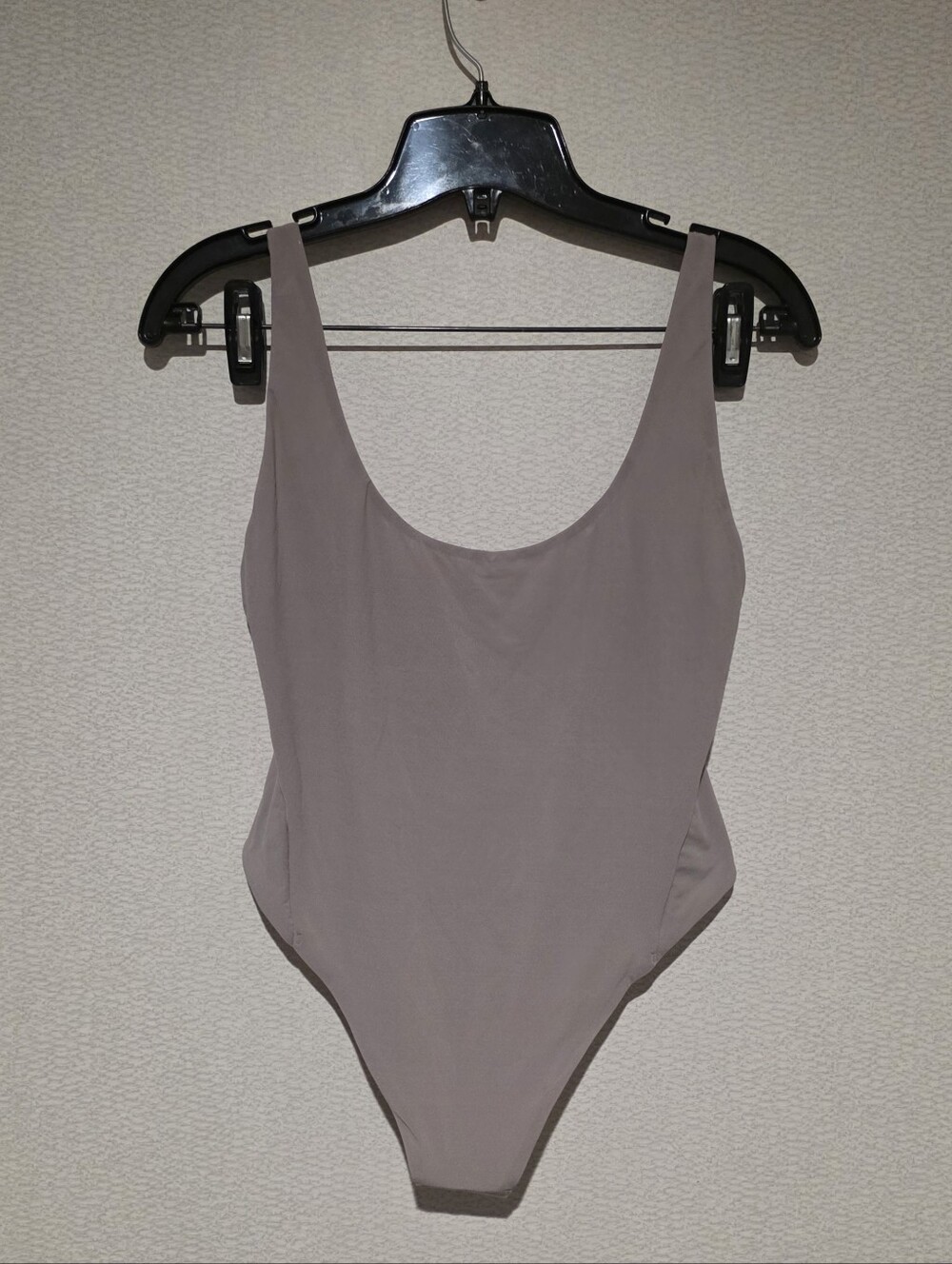 Lululemon Wundermost Ultra Soft Nulu Scoop Neck-Back Sleeveless Thong Bodysuit M